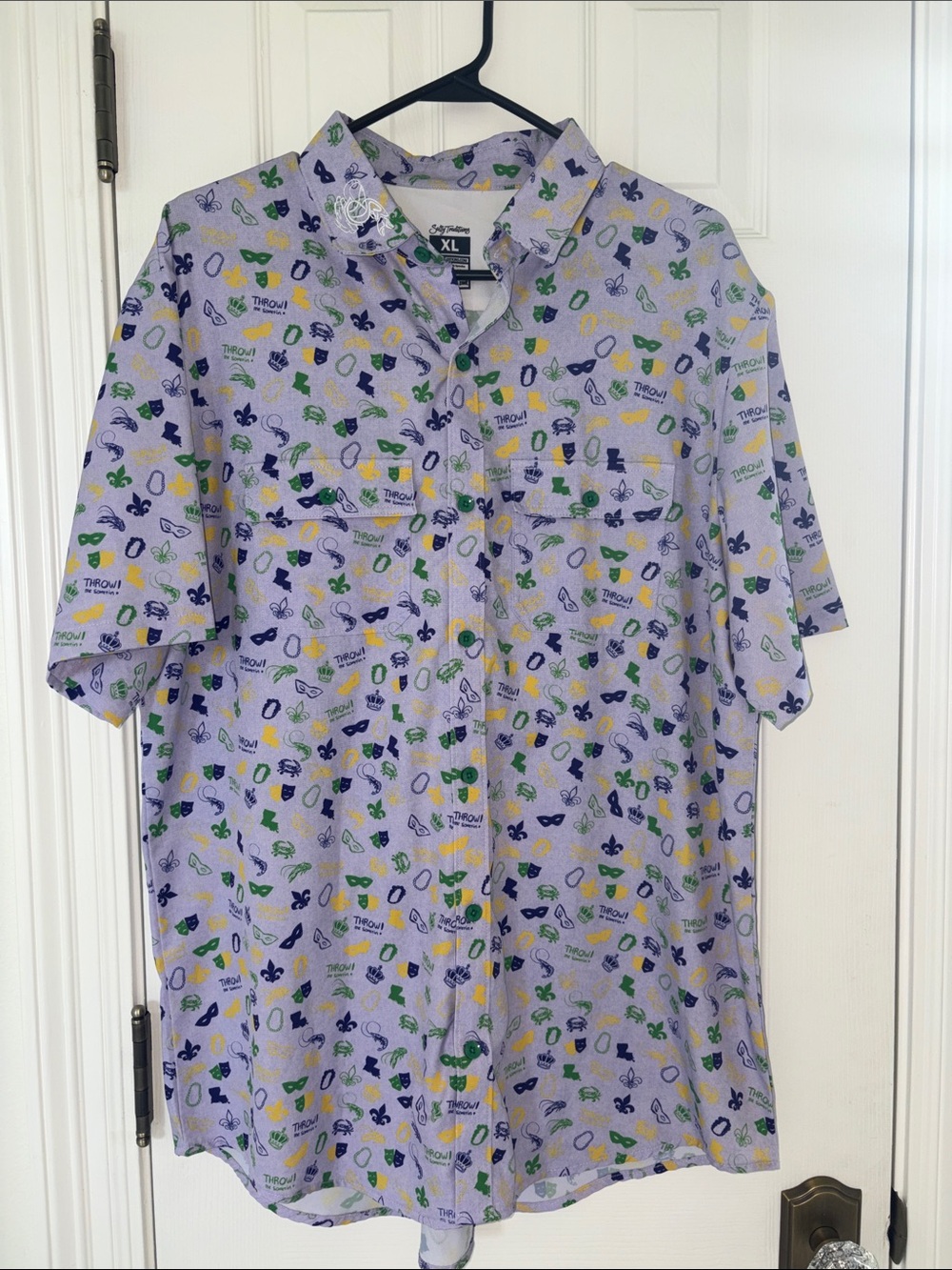 Men's Lavender Short-Sleeve Button-Down Shirt with Mardi Gras Print